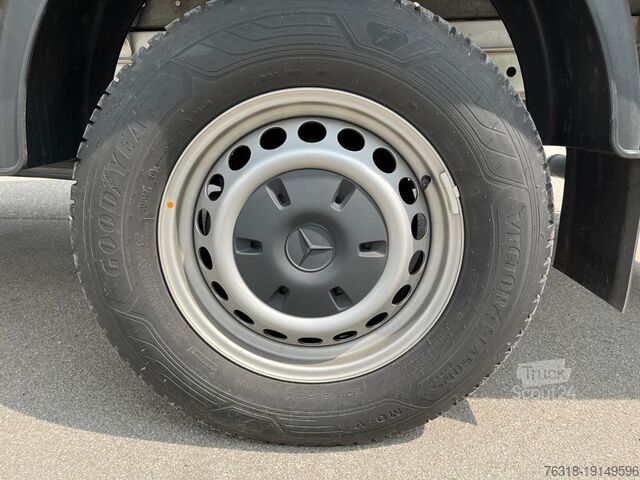 Furgons ar kasti Mercedes-Benz Sprinter 317 Koffer *LBW*Klima*3Sitze*Navi*MBUX