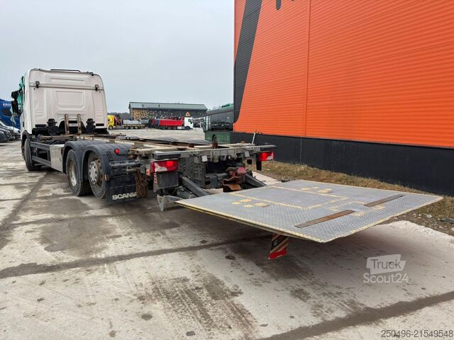 Konteyner taşımacılığı Scania P 500 6x2*4 CAB DAMAGE ! / 9 TON FRONT AXLE