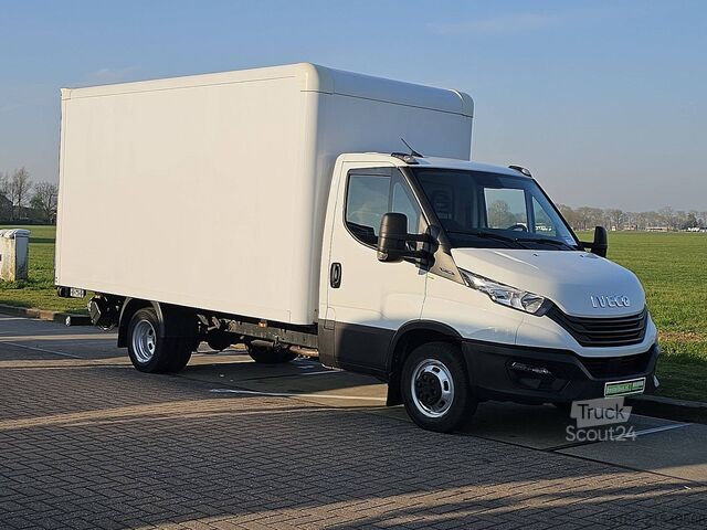 Valiză IVECO DAILY 35C16 Bakwagen Laadklep