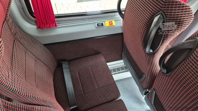 Minibús MERCEDES-BENZ Sprinter 517 Heckniederflur Vorlauffahrzeug