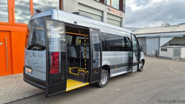 Minibús MERCEDES-BENZ Sprinter 517 Heckniederflur Vorlauffahrzeug