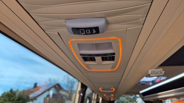 Minibus MERCEDES-BENZ Sprinter 519 29 SchlafsesselVorlauffahrzeug