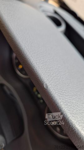 Minibus MERCEDES-BENZ Sprinter 519 29 SchlafsesselVorlauffahrzeug