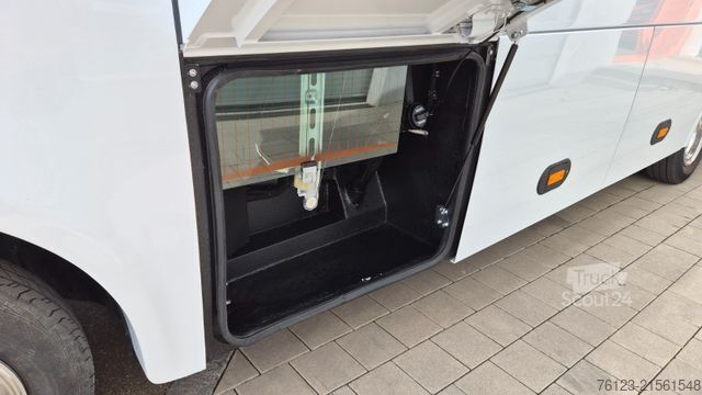 Minibus MERCEDES-BENZ Sprinter 519 29 SchlafsesselVorlauffahrzeug