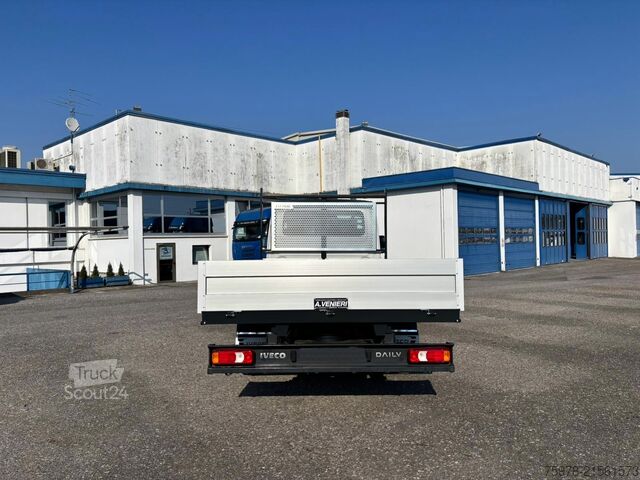Dubă cu caroserie tip cutie IVECO Daily 35