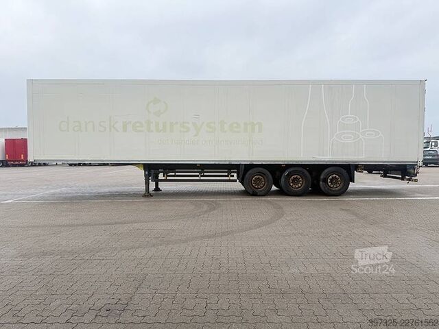  Schmitz Cargobull Boxtrailer / Kofferauflieger