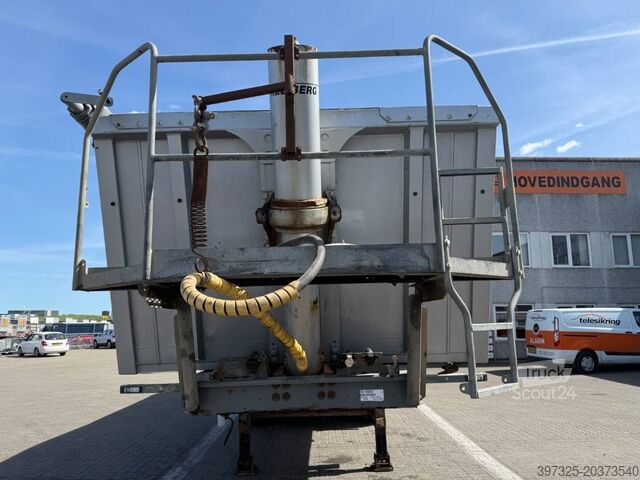 Benne Kel-Berg Tipper / Kipper / Tiptrailer