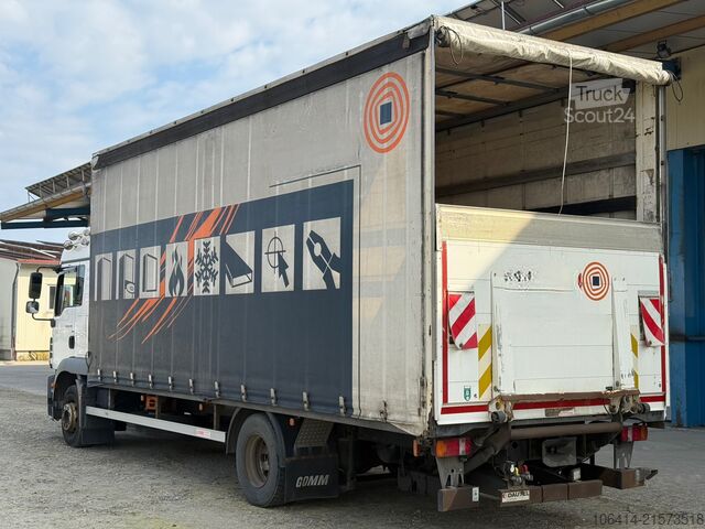 Skrzynia z plandeką i windą załadowczą MAN TGM 12.290