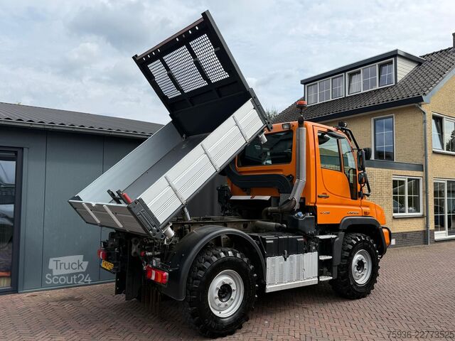Tipper Unimog U 218 Kipper 4X4 AGRI Euro 6 PTO NL Kenteken 3 ...
