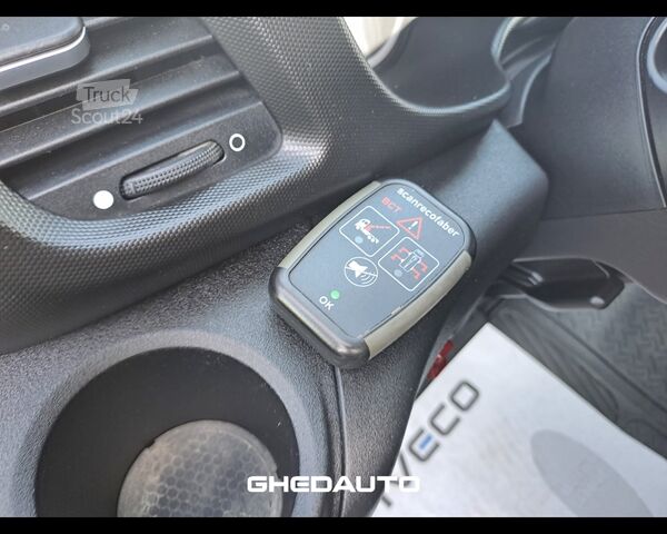 حافلة صغيرة IVECO DAILY 35C18 3.0 RIBALTABILE CON GRU E RADIOCOMANDO
