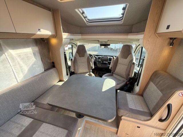 Halvintegrert bobil HOBBY ONTOUR T 710 GE 8-Gang Automatik 3.650 kg z.GG