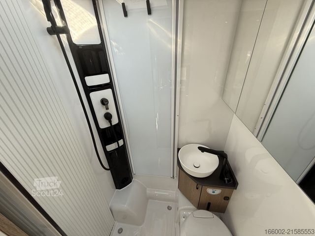 Halvintegrert bobil HOBBY ONTOUR T 710 GE 8-Gang Automatik 3.650 kg z.GG