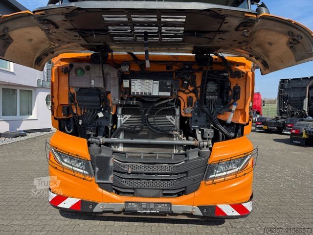 Tracteur routier standard IVECO STRALIS X-WAY AS440X57T/P 4x4 HI TRACTION