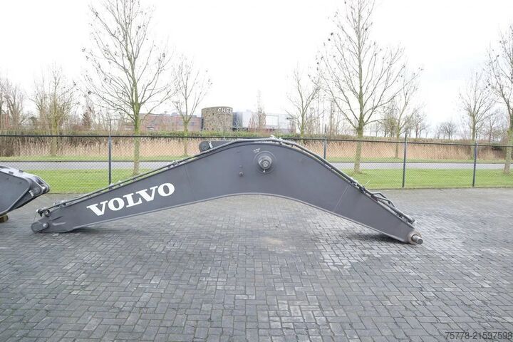 Rameno bagru Volvo EC 250 E | BOOM + STICK | AUSLEGER | GOOD CONDI...