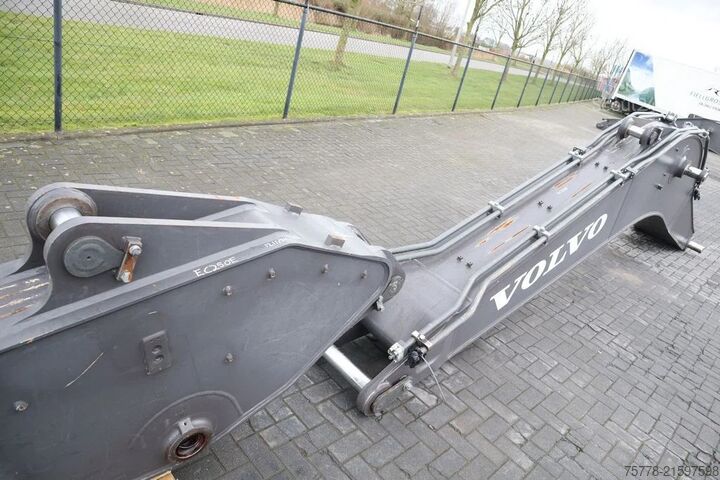 Rameno bagru Volvo EC 250 E | BOOM + STICK | AUSLEGER | GOOD CONDI...
