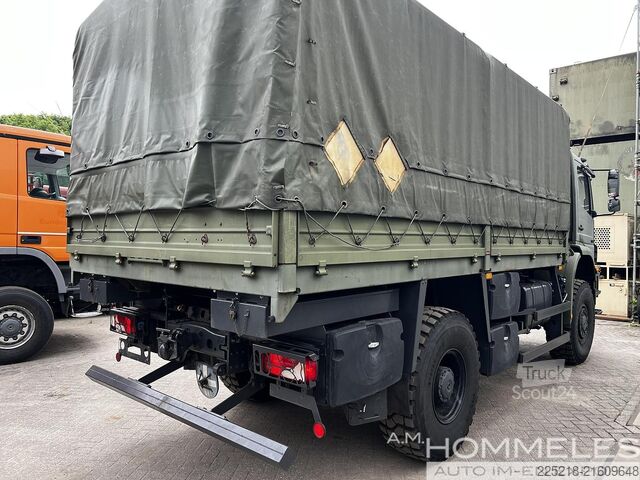 Στρατιωτικό όχημα Mercedes-Benz AXOR 1829A