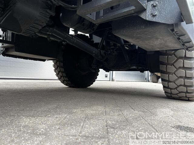 Militært køretøj Mercedes-Benz AXOR 1829A