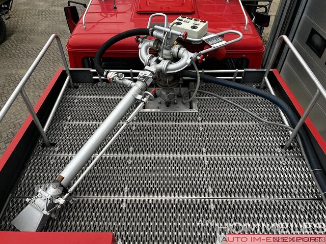 Πυροσβεστικό όχημα Mercedes-Benz 1831 AK  4x4