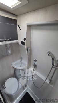 Τροχόσπιτο αυτοκινούμενο Megamobil MEGA REVOLUTION 640