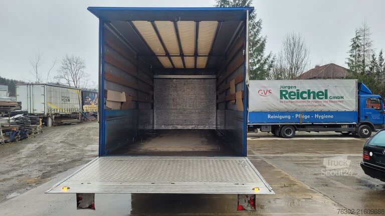 Flatbed truck with tarp MAN TGL 12.220 Pritsche/Plane LBW