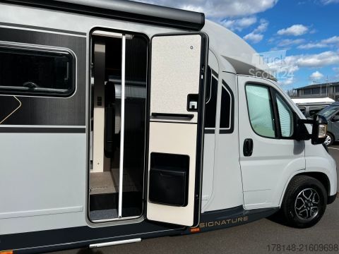 Polointegrovaný obytný vůz Bürstner Signature SFT 7.0