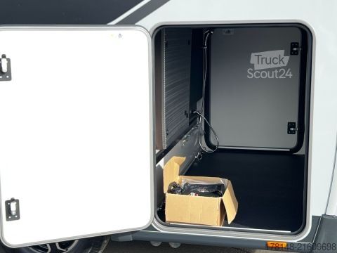 Polointegrovaný obytný vůz Bürstner Signature SFT 7.0