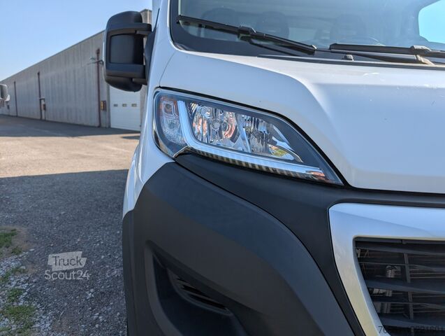 Φορτηγό με κουτί αλουμινίου PEUGEOT BOXER 435 2.2 BlueHDi 140CV PLM Furg CAS