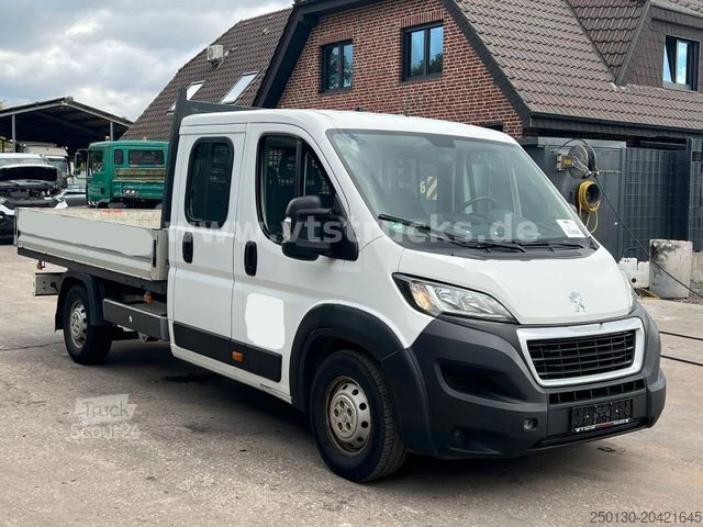 Pick-up van PEUGEOT Boxer DoKa Pritsche HDi 140 4x2