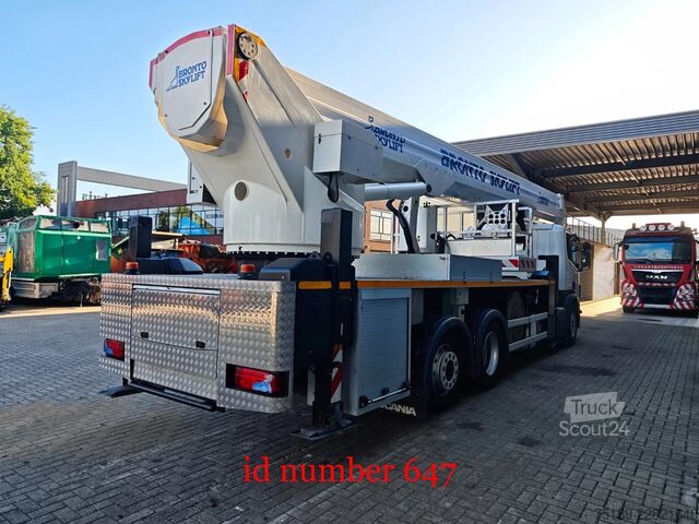 Pacelšanas platforma Scania P360 6x2 Bronto Skylift S56XR