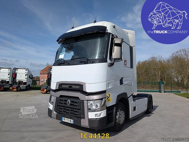 Standard-SZM Renault T 520