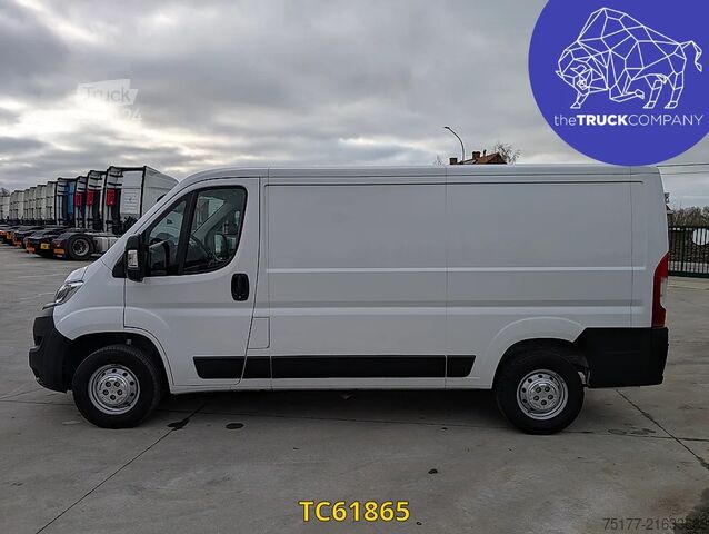 Ploščati dostavnik Opel Movano 140 cv l2h1 sms
