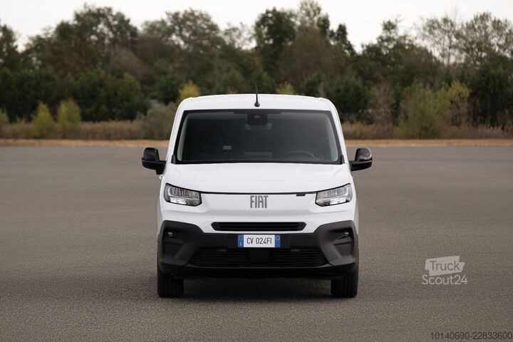 Fourgon tôlé FIAT FIAT DOBLO KAWA XL AHK 130 AT netto LP32960,-