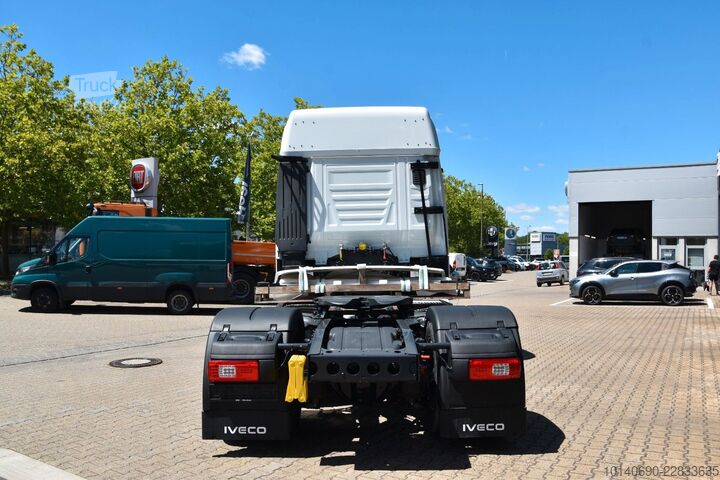 Standaard trekker IVECO S-WAY AS440S50T-P SZM Mirror Standklima High-Per