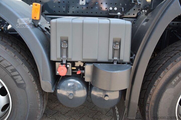 Tristrani prekucnik IVECO X-WAY AD360X50Z HR OFF 3S-Kipper MEILLER Bordmat