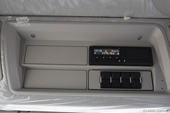 Tristrani prekucnik IVECO X-WAY AD360X50Z HR OFF 3S-Kipper MEILLER Bordmat