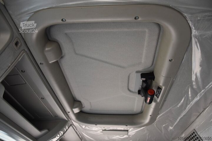 Tristrani prekucnik IVECO X-WAY AD360X50Z HR OFF 3S-Kipper MEILLER Bordmat