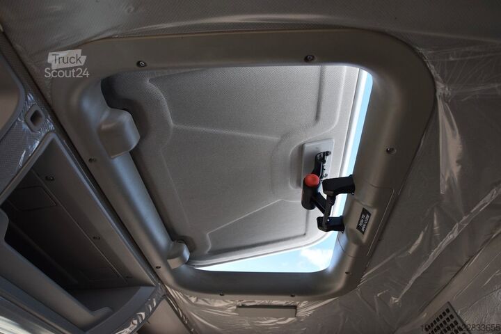 Tristrani prekucnik IVECO X-WAY AD360X50Z HR OFF 3S-Kipper MEILLER Bordmat