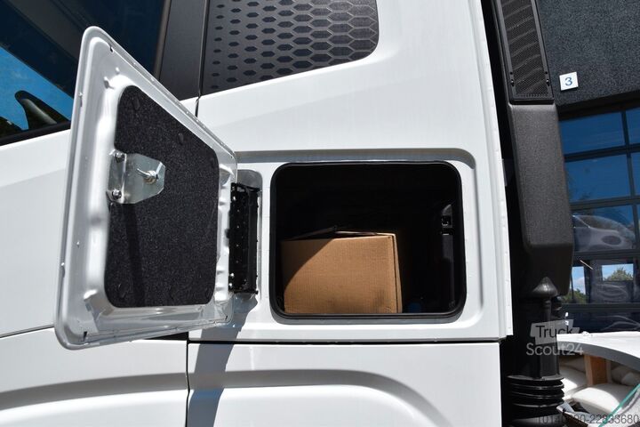 Tracteur routier standard IVECO S-WAY AS440S50T-P SZM Mirror Standklima High-Per