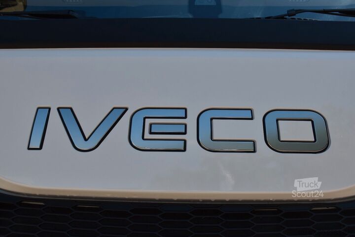 Tracteur routier standard IVECO S-WAY AS440S50T-P SZM Mirror Standklima High-Per
