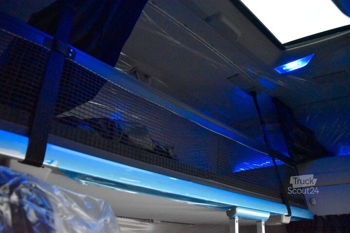 Tracteur routier standard IVECO S-WAY AS440S50T-P SZM Mirror Standklima High-Per