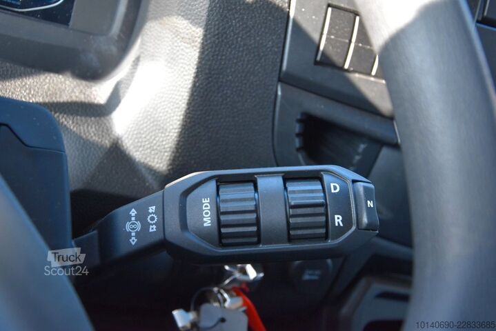 Furgon skrzyniowy IVECO Eurocargo 75E21-P Koffer SAXAS LBW Klima Kamera