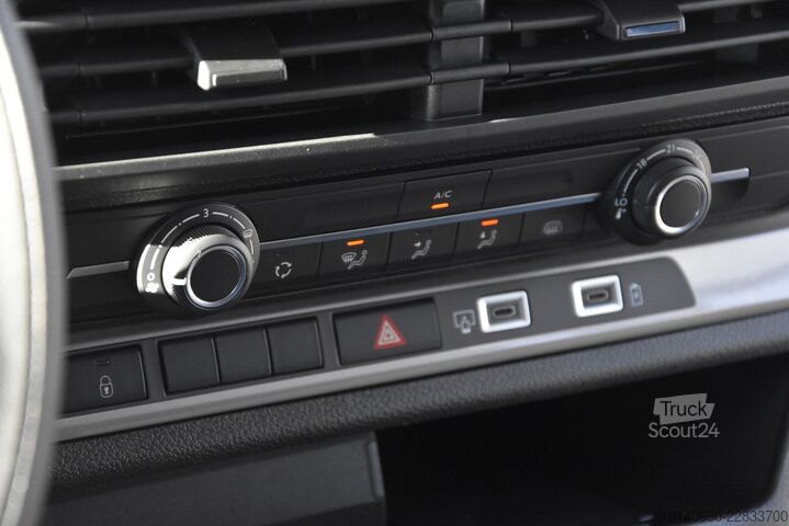 شاحنة بانل FIAT SCUDO Flexcab 6Sit L3 2.0 145 MT 5SP  LP:40.640¤