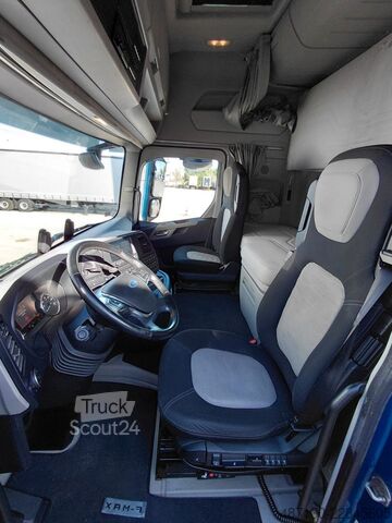 Standardni tegljač FORD F-MAX 500