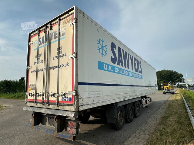 Transporte refrigerado/congelado Gray and Adams Meat Hook Thermo King SLXE 400