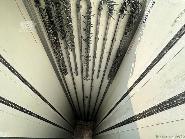 Transporte refrigerado/congelado Gray and Adams Meat Hook Thermo King SLXE 400