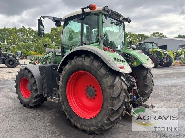 Traktor Fendt 718 VARIO SCR
