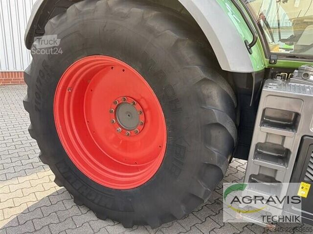 Ciągnik Fendt 828 VARIO S4