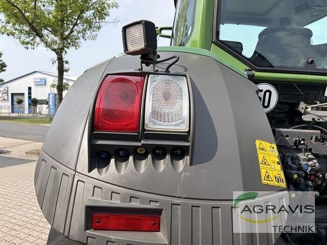 Ciągnik Fendt 828 VARIO S4