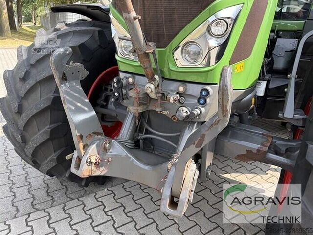 Ciągnik Fendt 828 VARIO S4