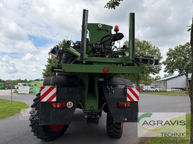 Обприскувач для пестицидів Fendt ROGATOR 655